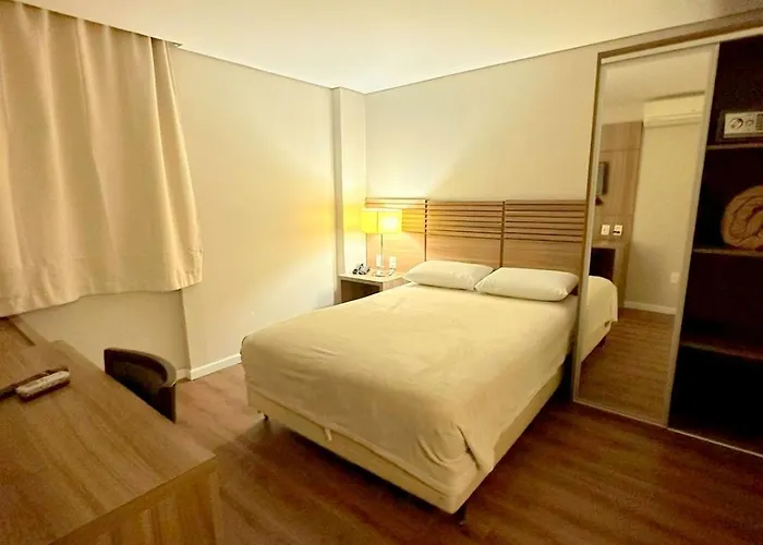 Umbu - Centro Historico - Prox Aeroporto Hotel 3*