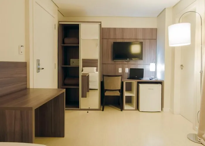 Hotel Umbu - Centro Historico - Prox Aeroporto Porto Alegre